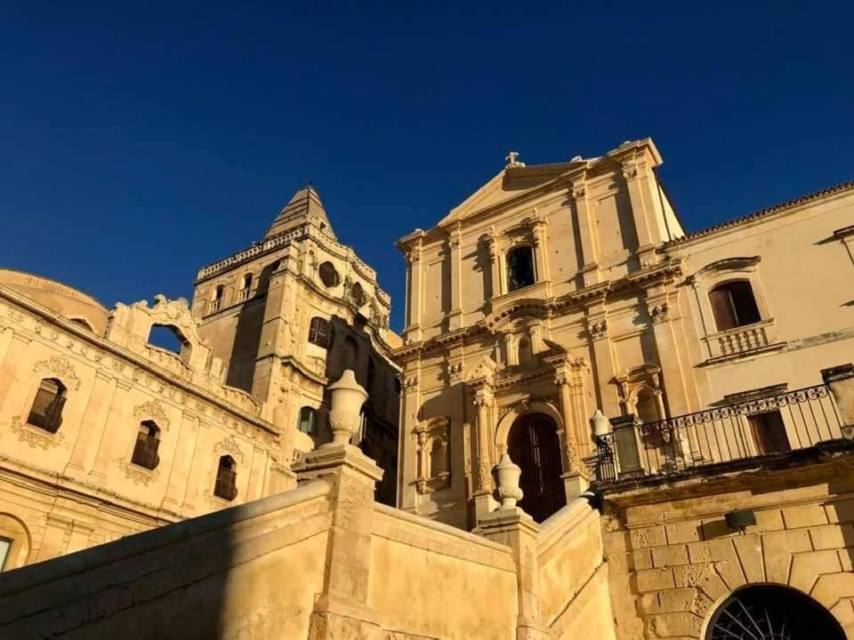 Kasevi Relais Bed & Breakfast Noto Exterior photo